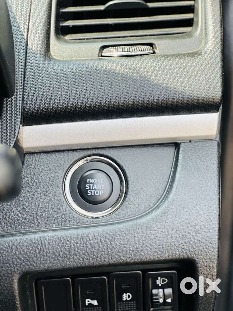 Maruti Suzuki Swift Zxi Plus, 2017, Petrol