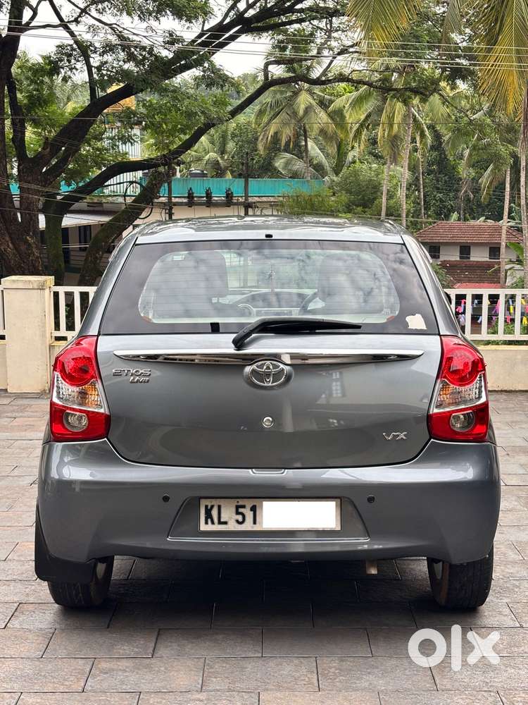 Toyota Etios Liva Vx, 2015, Petrol