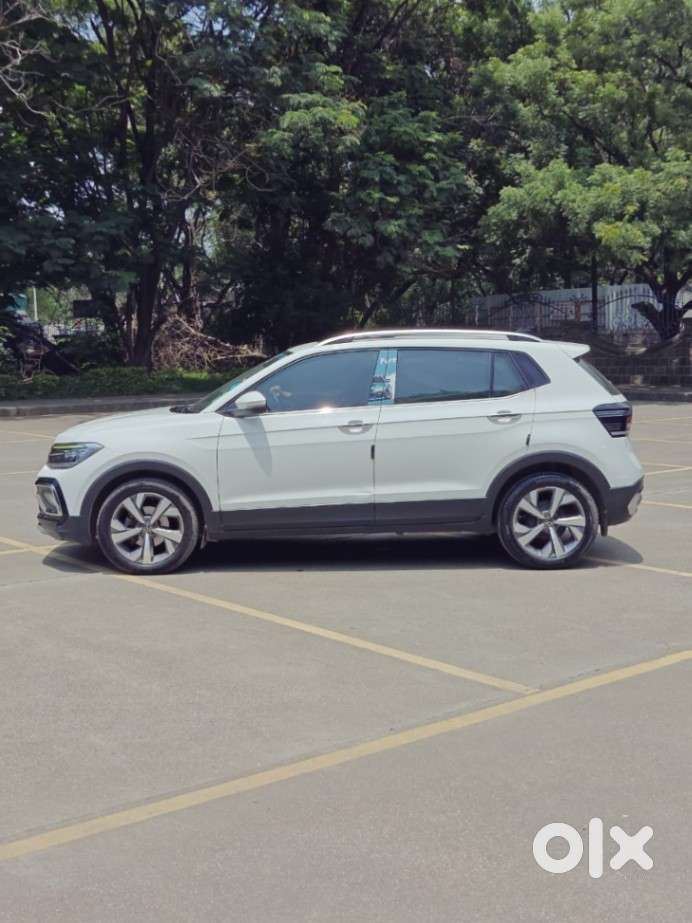 Volkswagen Taigun 1.0 Tsi Topline At, 2023, Petrol