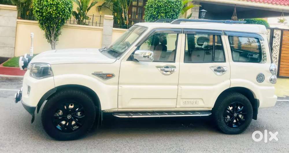 Mahindra Scorpio
