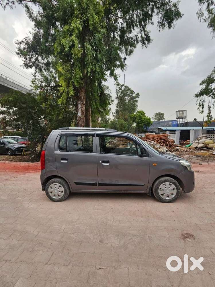 Maruti Suzuki Wagon R Lxi Cng Optional, 2012, Cng & Hybrids