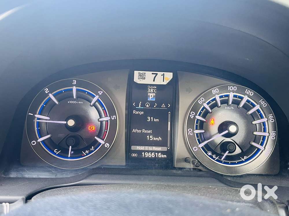 Toyota Innova Crysta, 2016, Diesel