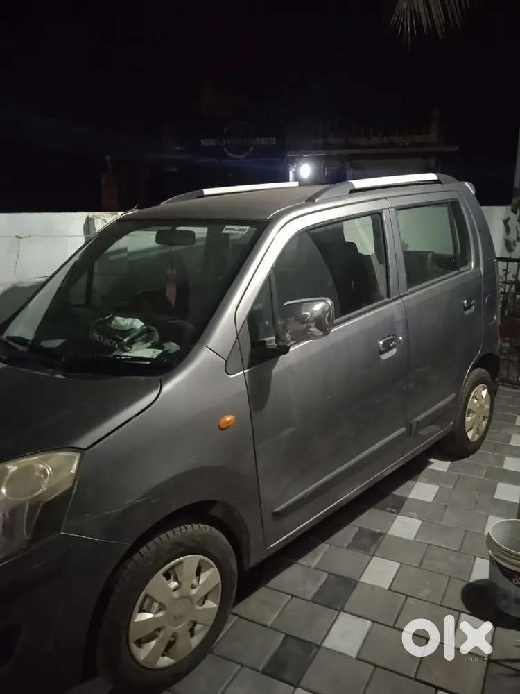 Maruti Suzuki Wagon R 2013 Petrol Well Maintained
