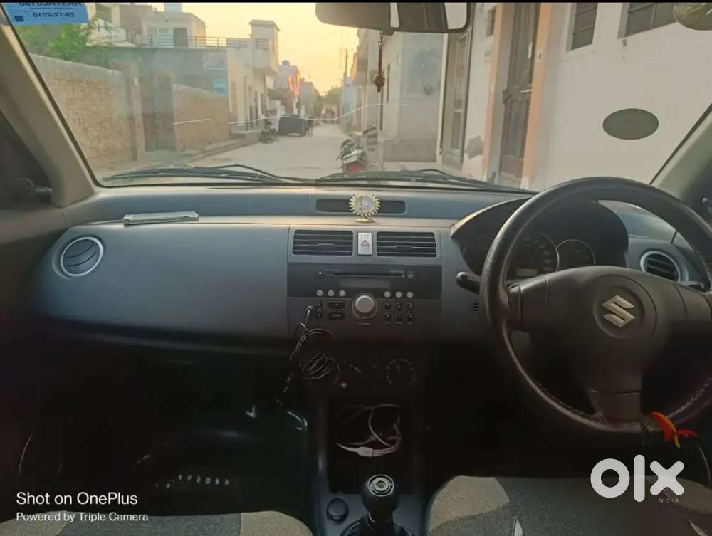 Maruti Suzuki Dzire 2011
