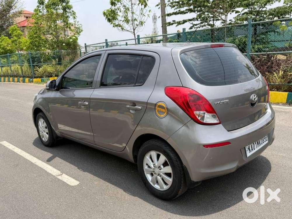 Hyundai I20 Sportz 1.2 Bs-iv, 2013, Petrol