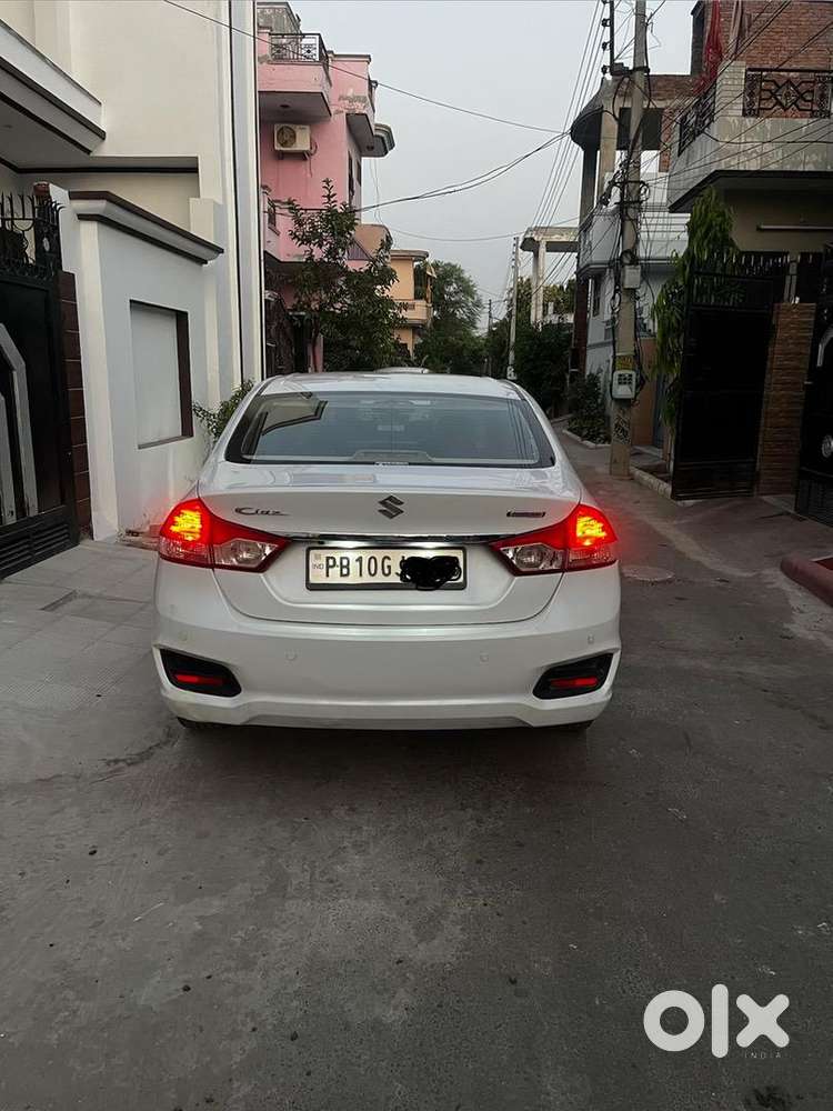 Maruti Suzuki Ciaz White Top Alpha In Brand New Conditio