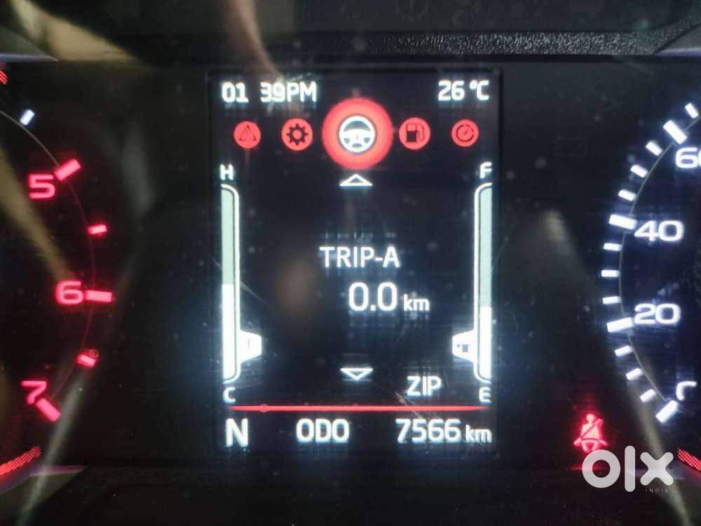 Mahindra Thar Roxx, 2024, Diesel