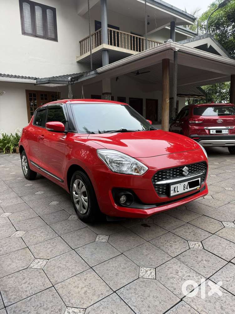 Maruti Suzuki Swift Vxi + Manual, 2021, Petrol