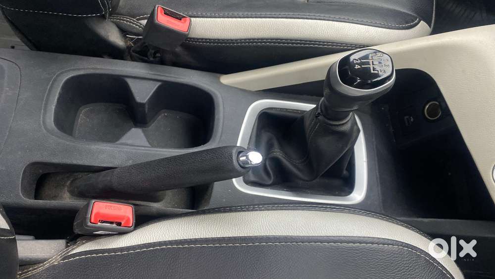 Nissan Magnite 1.0 Xv, 2022, Petrol
