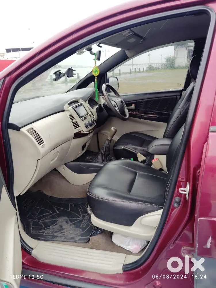 Toyota Innova Diesel 2013