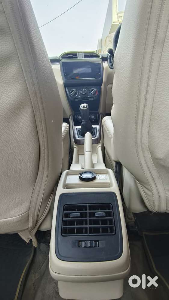 Maruti Suzuki Dzire 1.2 Vxi, 2023, Petrol