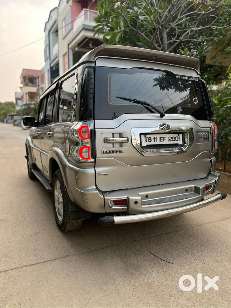 Mahindra Scorpio S10 Automatic Top End Diesel 2016