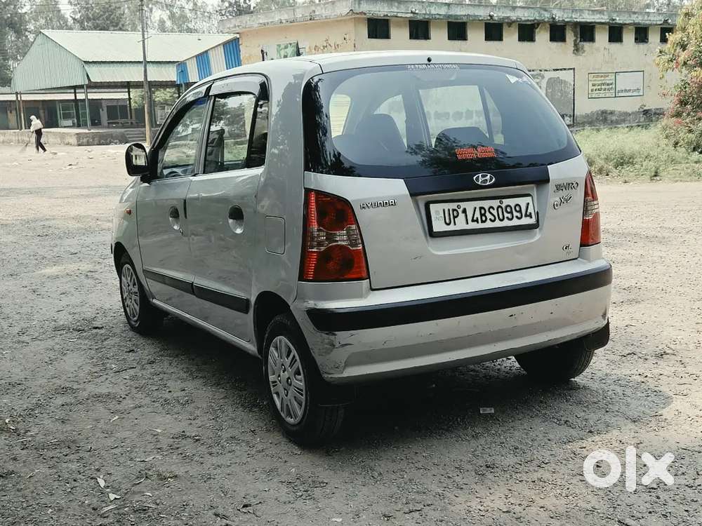 Santro Glx,  Petrol /cng On Paper 
Running.. 62000/-  Price.. 1.65/-