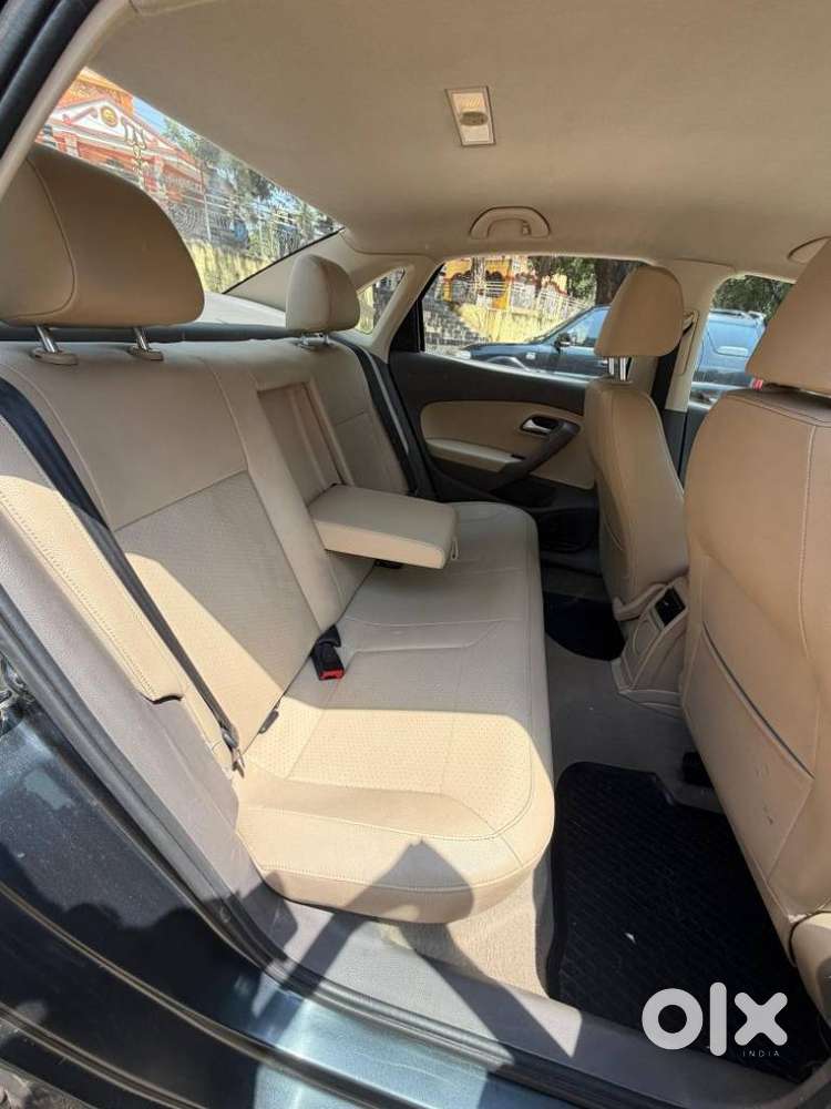 Volkswagen Vento 2010-2013 Petrol Highline At, 2016, Petrol