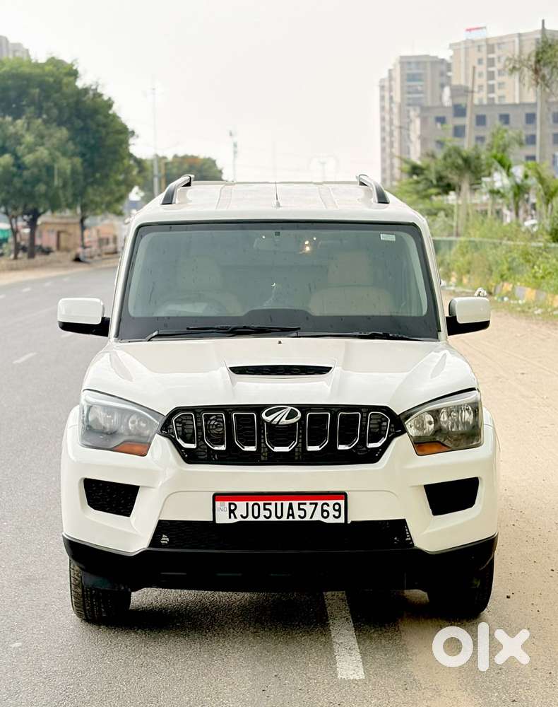 Mahindra Scorpio, 2015, Diesel