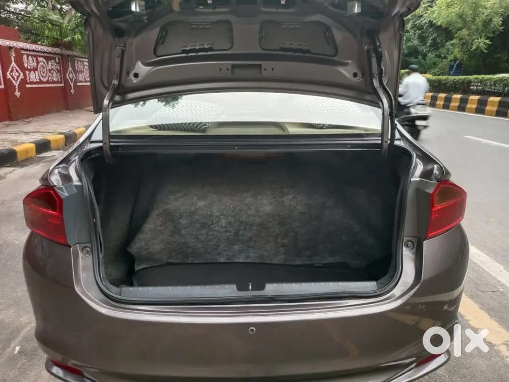Honda City 2016 Cng & Hybrids 60000 Km Driven