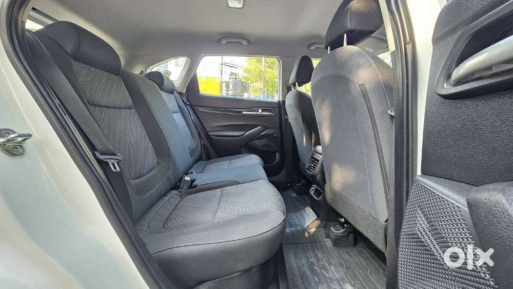 Kia Seltos Htk G, 2023, Petrol