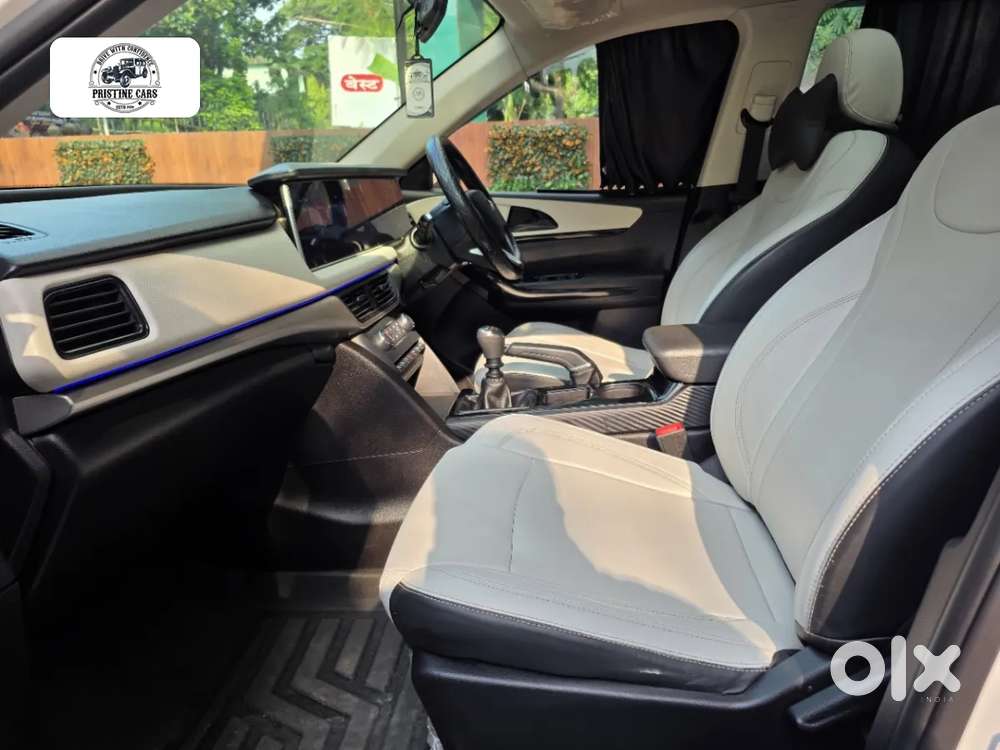 Mahindra Xuv700 2.2 Ax 5 Diesel Mt 7 Str, 2024, Diesel
