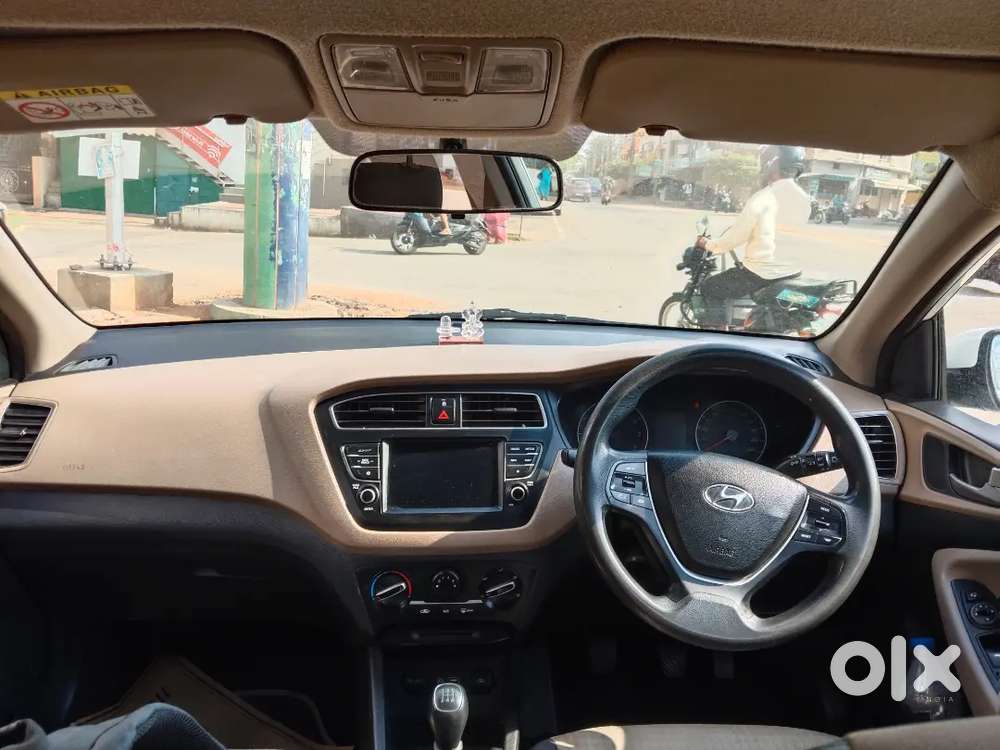 Hyundai I20 2019 Petrol 124000 Km Driven