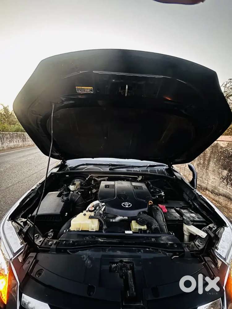 Toyota Fortuner Diesel 2019 Mt Black Lover