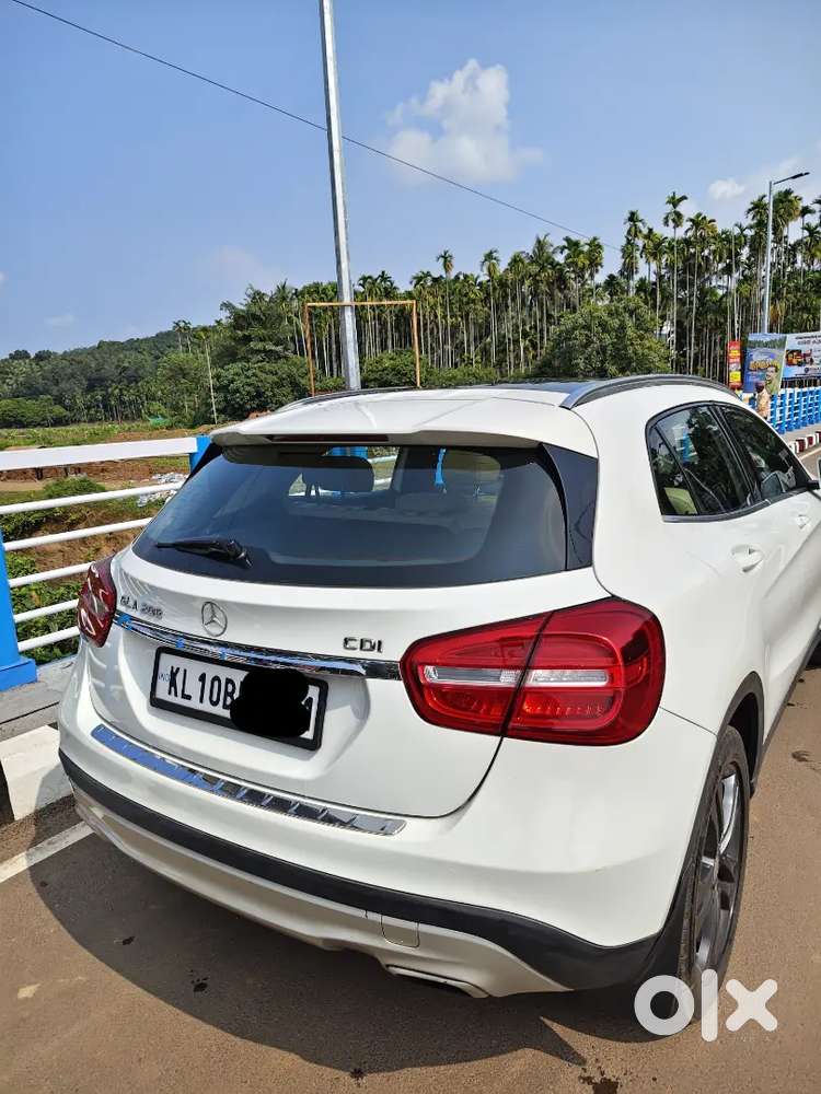Mercedes Benz / Gla 200