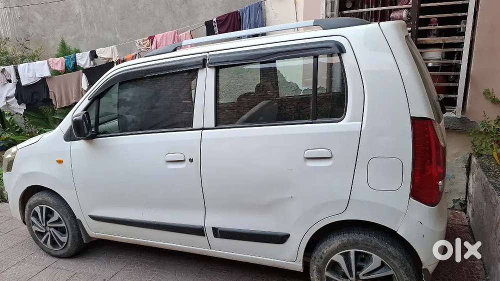 Maruti Suzuki Wagon R Vxi 2014 Car Top Model Everything Working Good G