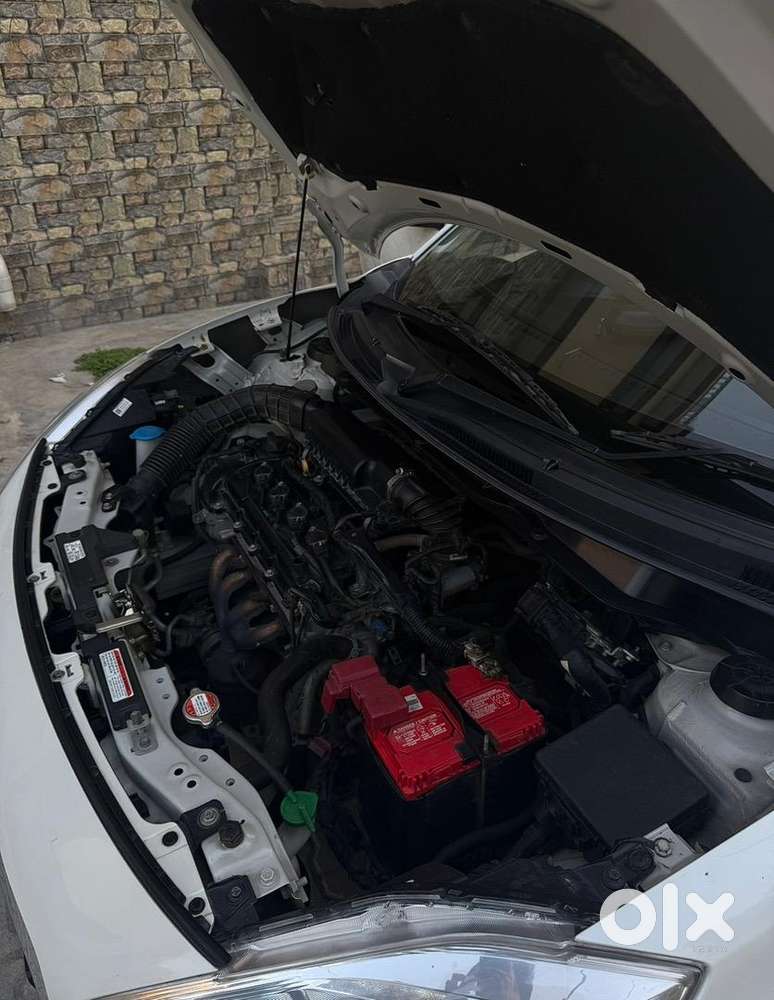 Dzire Petrol Vxi 2020 Well Maintained
