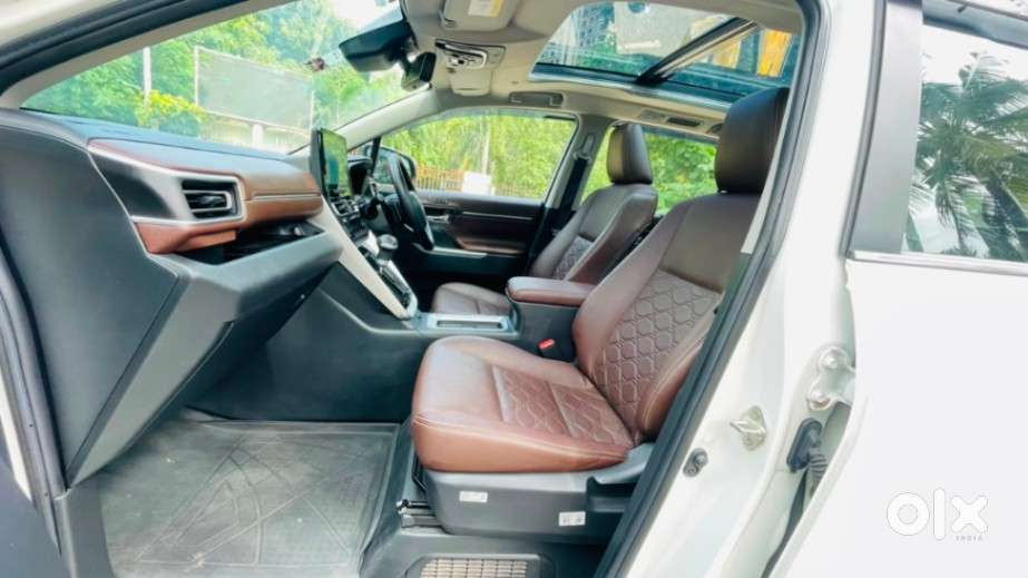 Toyota Innova Hycross 2.0 Zx Hybrid 7 Str, 2024, Petrol