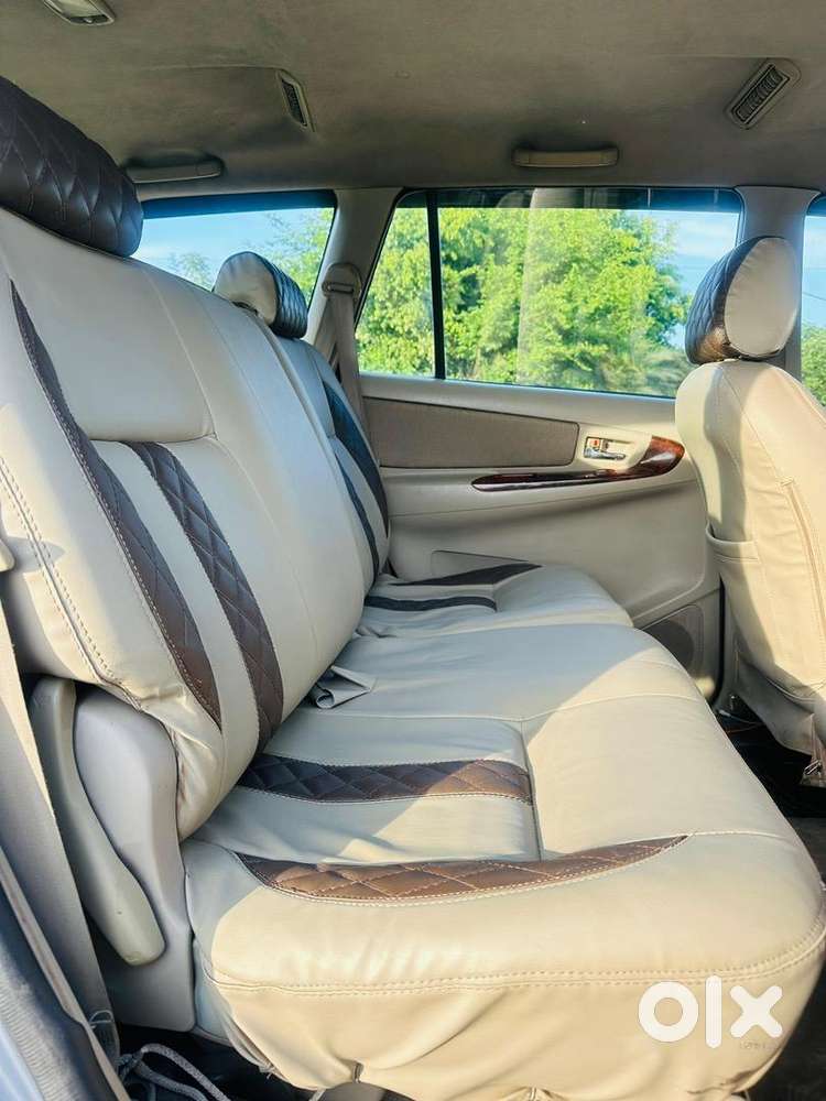 Toyota Innova 2009 Diesel 2029 Passing 90000 Km Driven