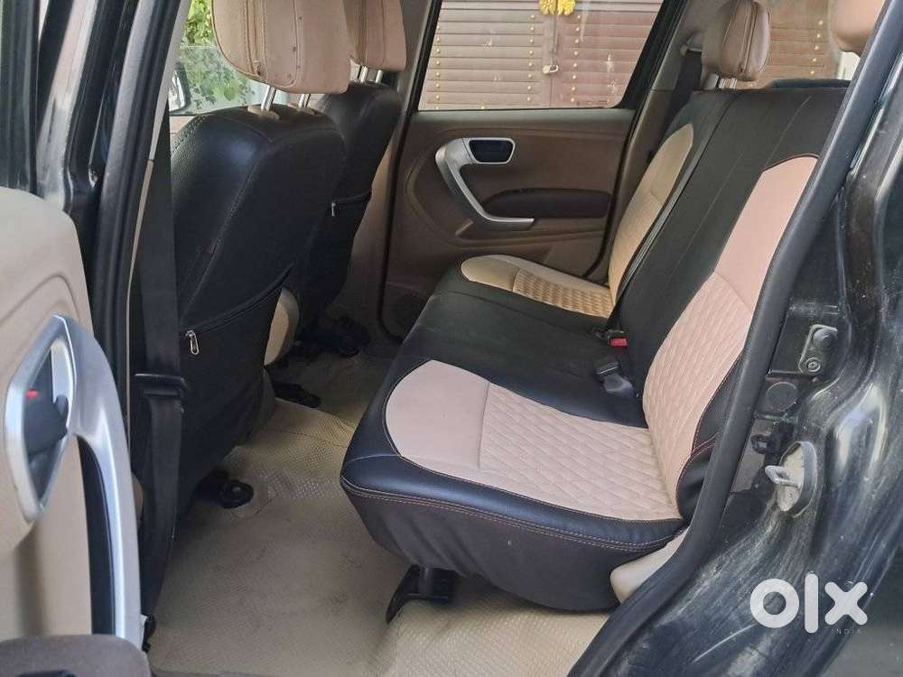 Mahindra Tuv 300 Mhawk100 T8, 2016, Diesel