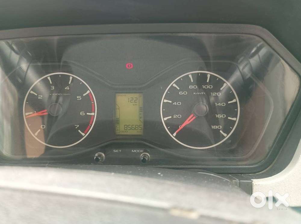 Mahindra Scorpio, 2015, Diesel