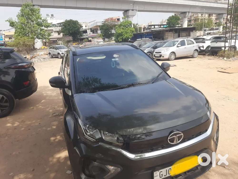 2023 Automatic Sunroof Nexon