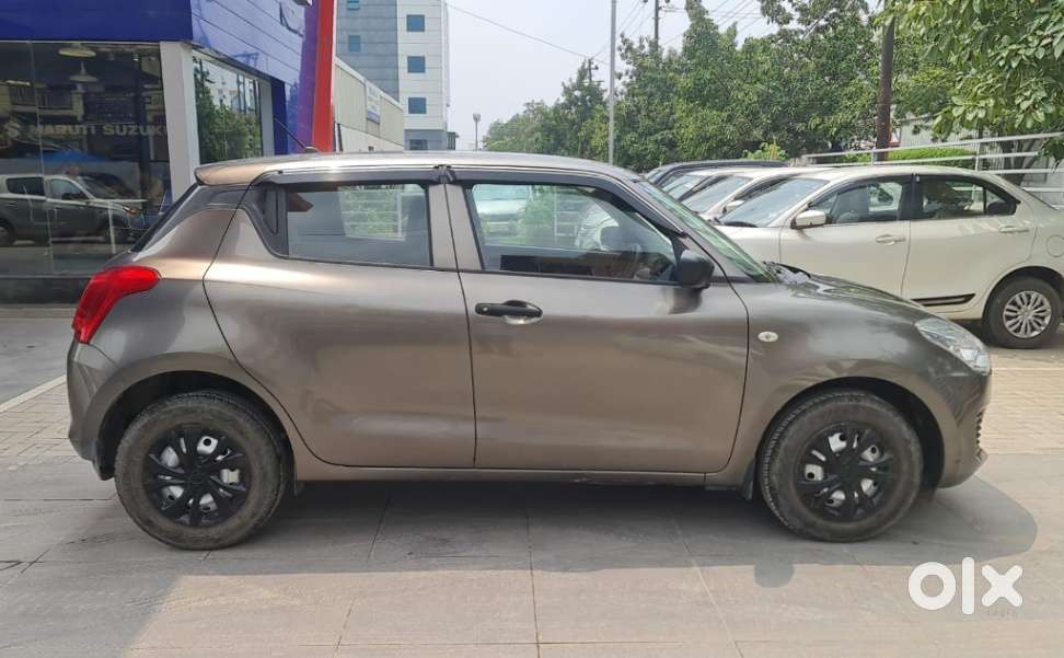 Maruti Suzuki Swift, 2022, Petrol