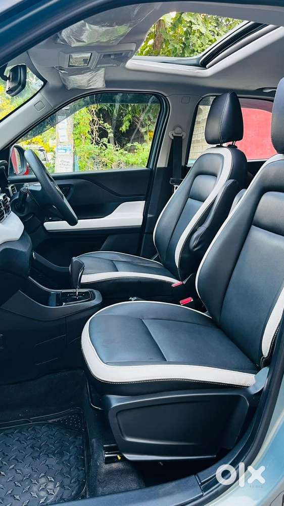 Tata Punch Accomplished Dazzle Amt Sunroof, 2023, Petrol