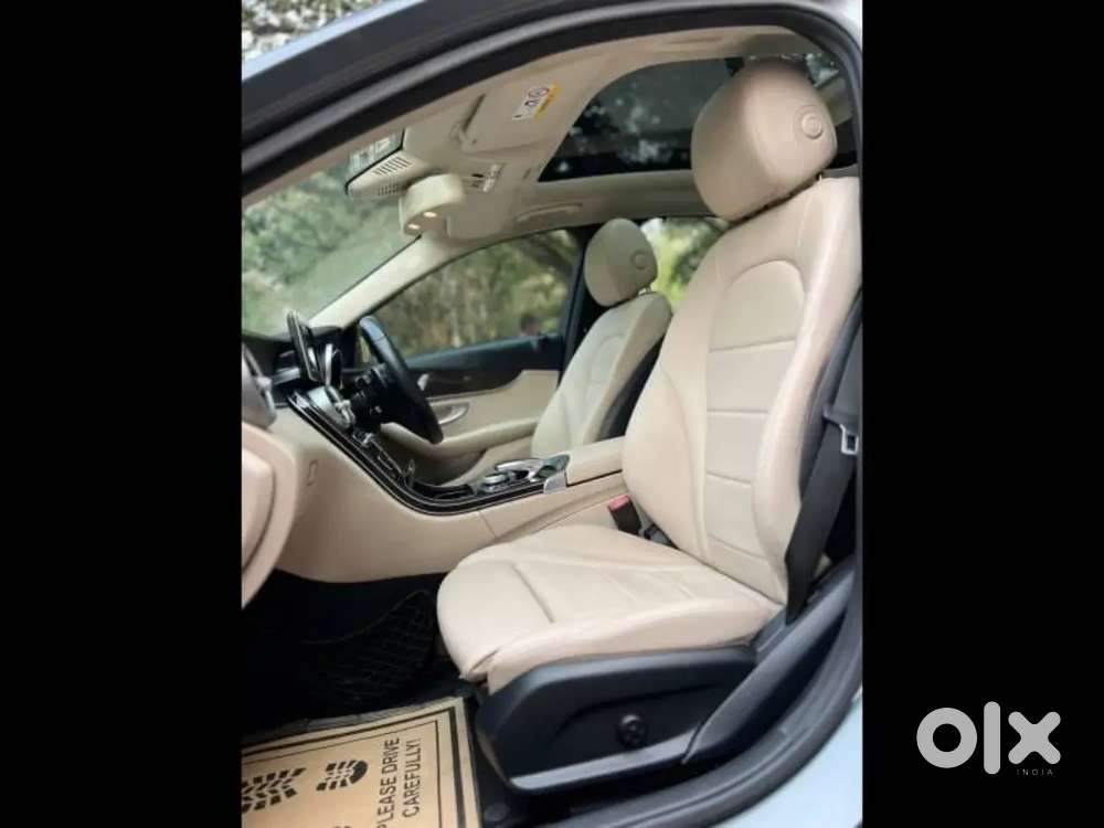 Mercedes C200 Petrol  45k Km  Excellent Condition