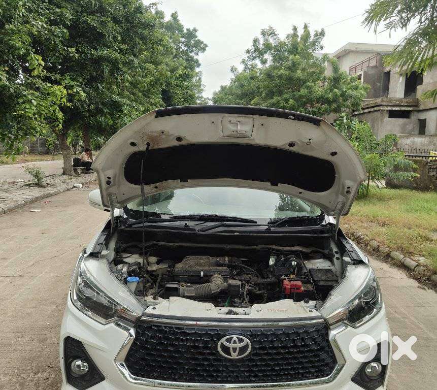 Toyota Rumion S Cng, 2025, Cng & Hybrids