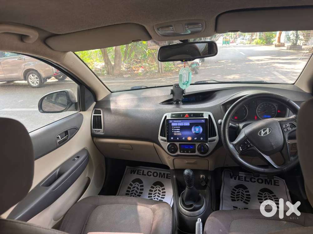 Hyundai I20 Sportz 2012