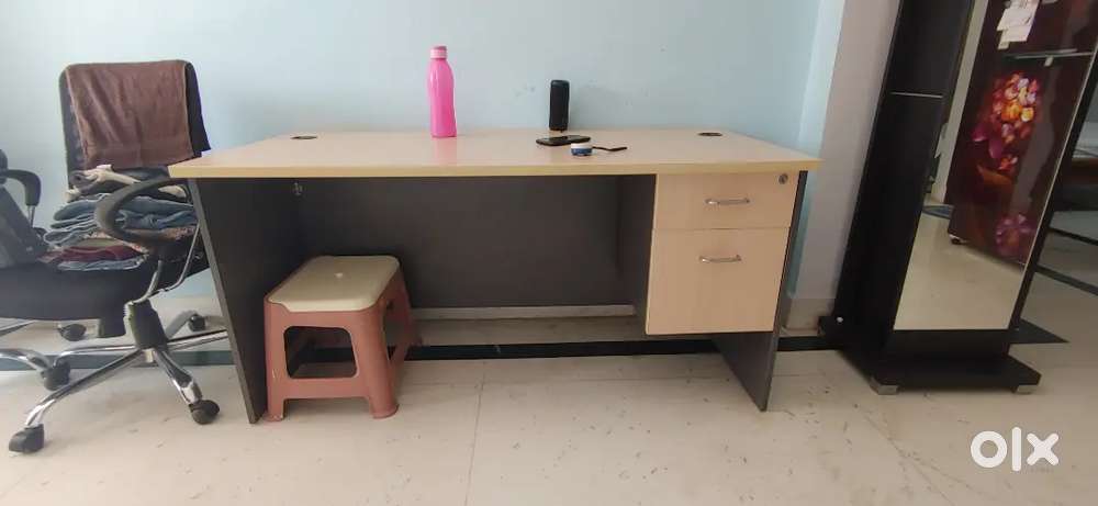 Revolving Chair Office Table Chair Olx Premium Office Table And