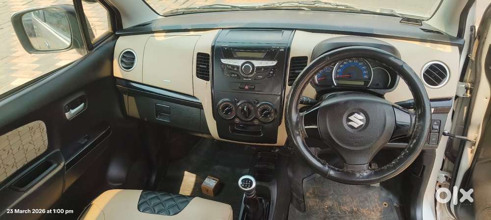 Maruti Suzuki Wagon R Stingray 1.0 Vxi Plus, 2017, Petrol