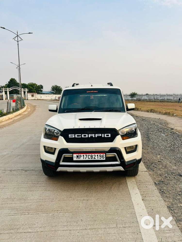 Mahindra Scorpio 2016 Diesel Well Maintained