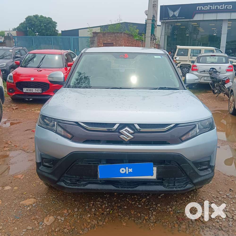 Maruti Suzuki Brezza 1.5 Vxi Smart Hybrid, 2023, Petrol