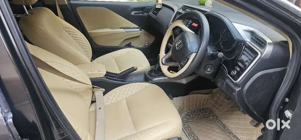 Honda City Mt I-vtech  2015