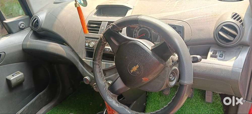 Chevrolet Beat Lt 2013 Petrol