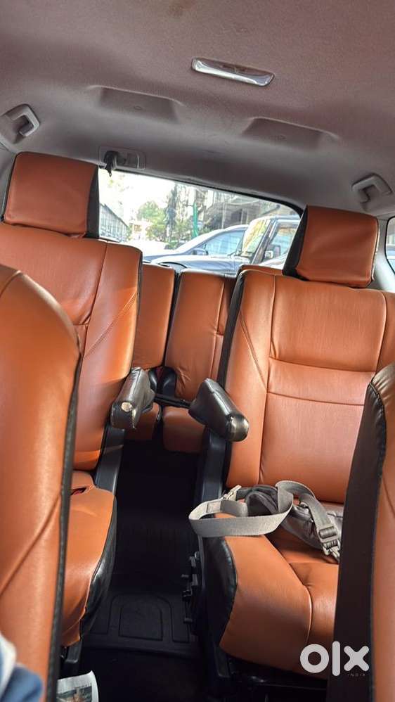 Toyota Innova Crysta 2018 Diesel Well Maintained