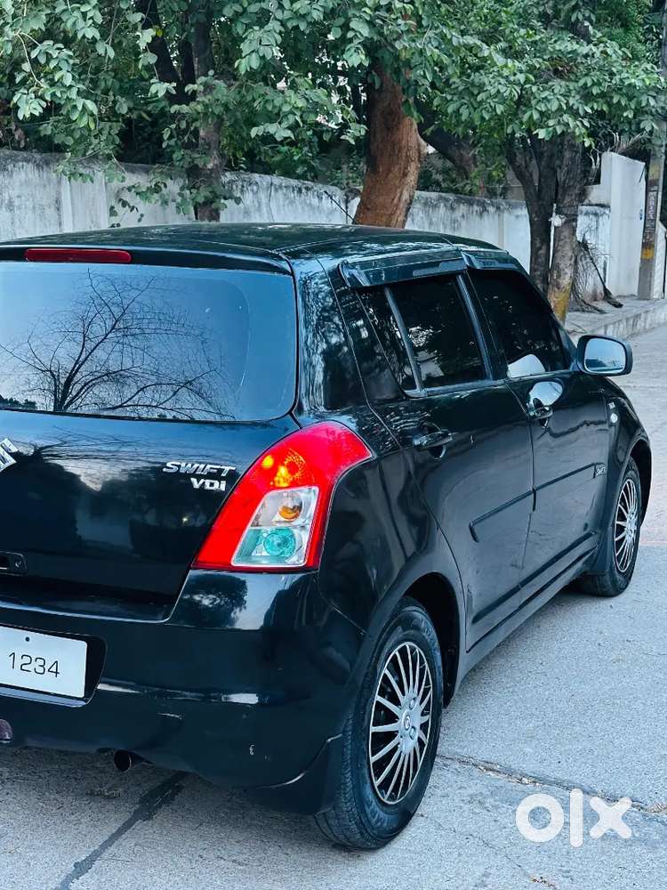 Maruti Suzuki Swift 2010 Diesel 92000 Km Driven Validity-2030