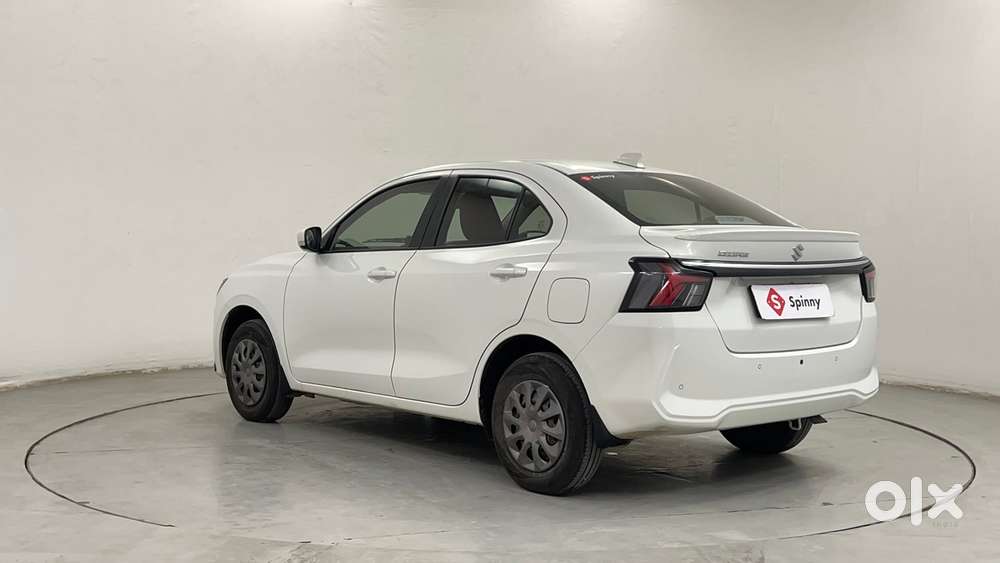 Maruti Suzuki Dzire 1.2 Vxi Cng, 2025, Cng & Hybrids