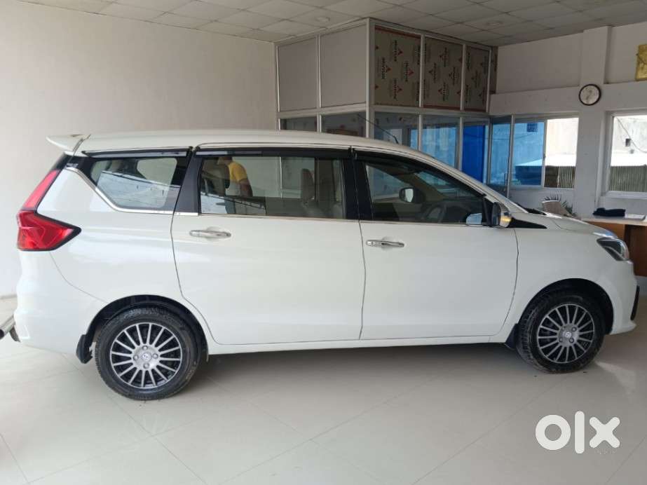 Maruti Suzuki Ertiga, 2023, Petrol