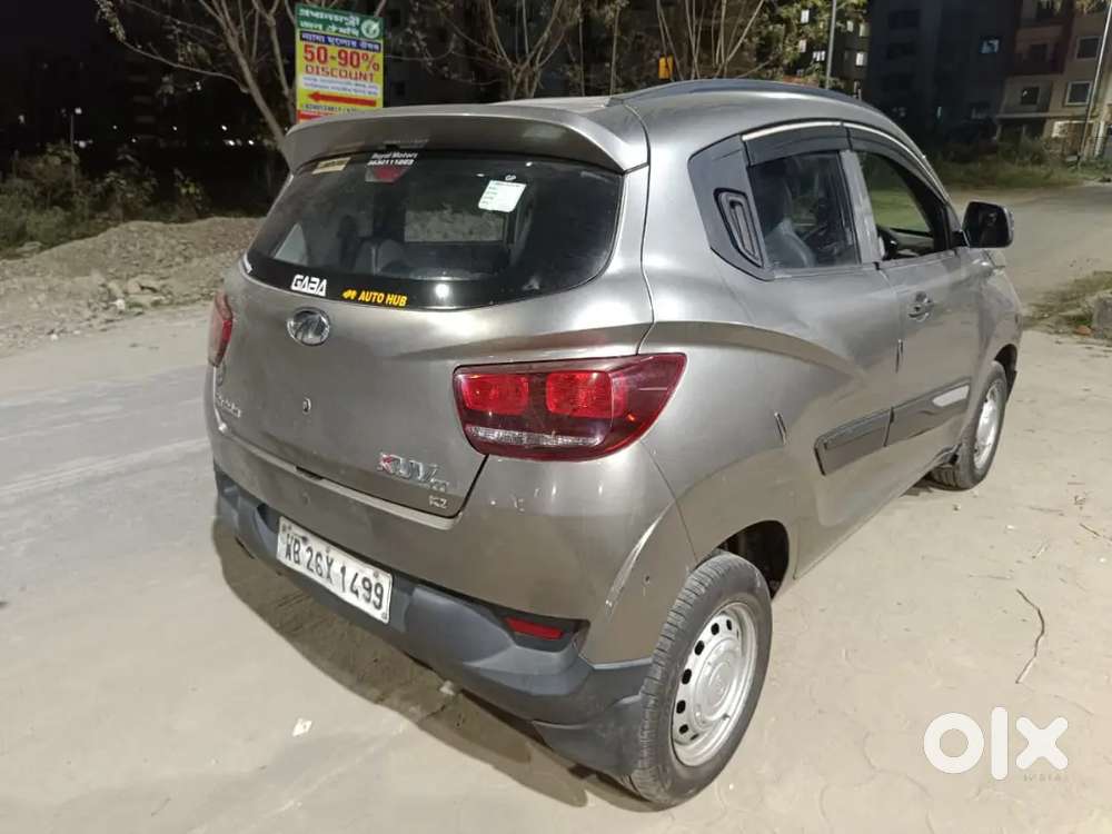 Mahindra Kuv 100 Petrol 2016
