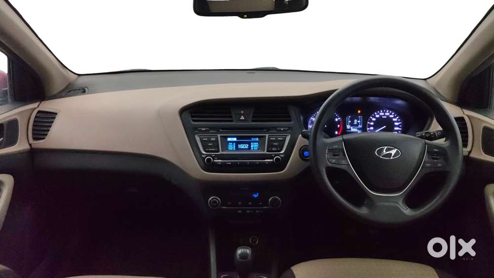 Hyundai Elite I20 Sportz (o) 1.2, 2015, Petrol