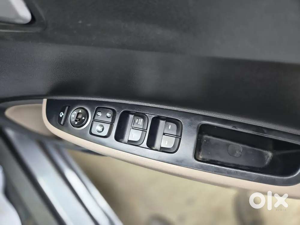 Hyundai Grand I10 2019 Petrol 77000 Km Driven